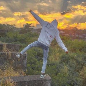 Meet your Posher, Joel